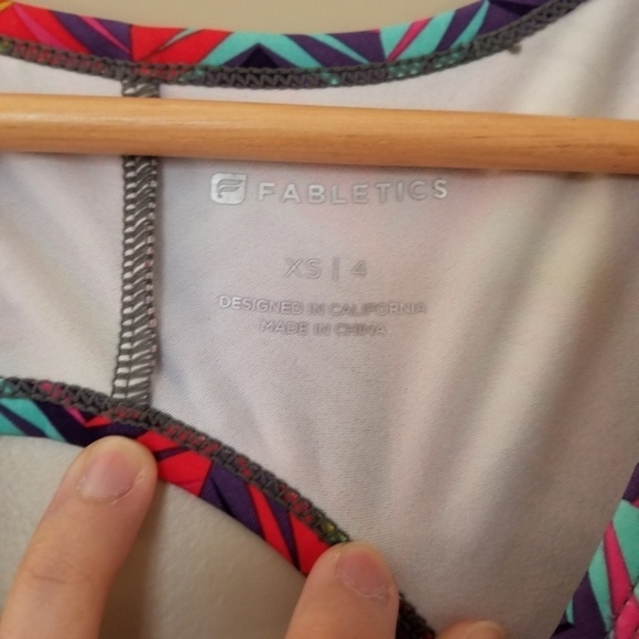 Fabletics Embra Chevron Keyhole Back Tank Size XS - Picture 6 of 7